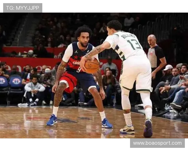 小波特高效表现砍下30分成雄鹿队史首人再现雷阿伦辉煌时刻