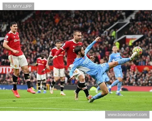 勒沃库森因旅途不顺延误数小时抵达曼彻斯特备战比赛